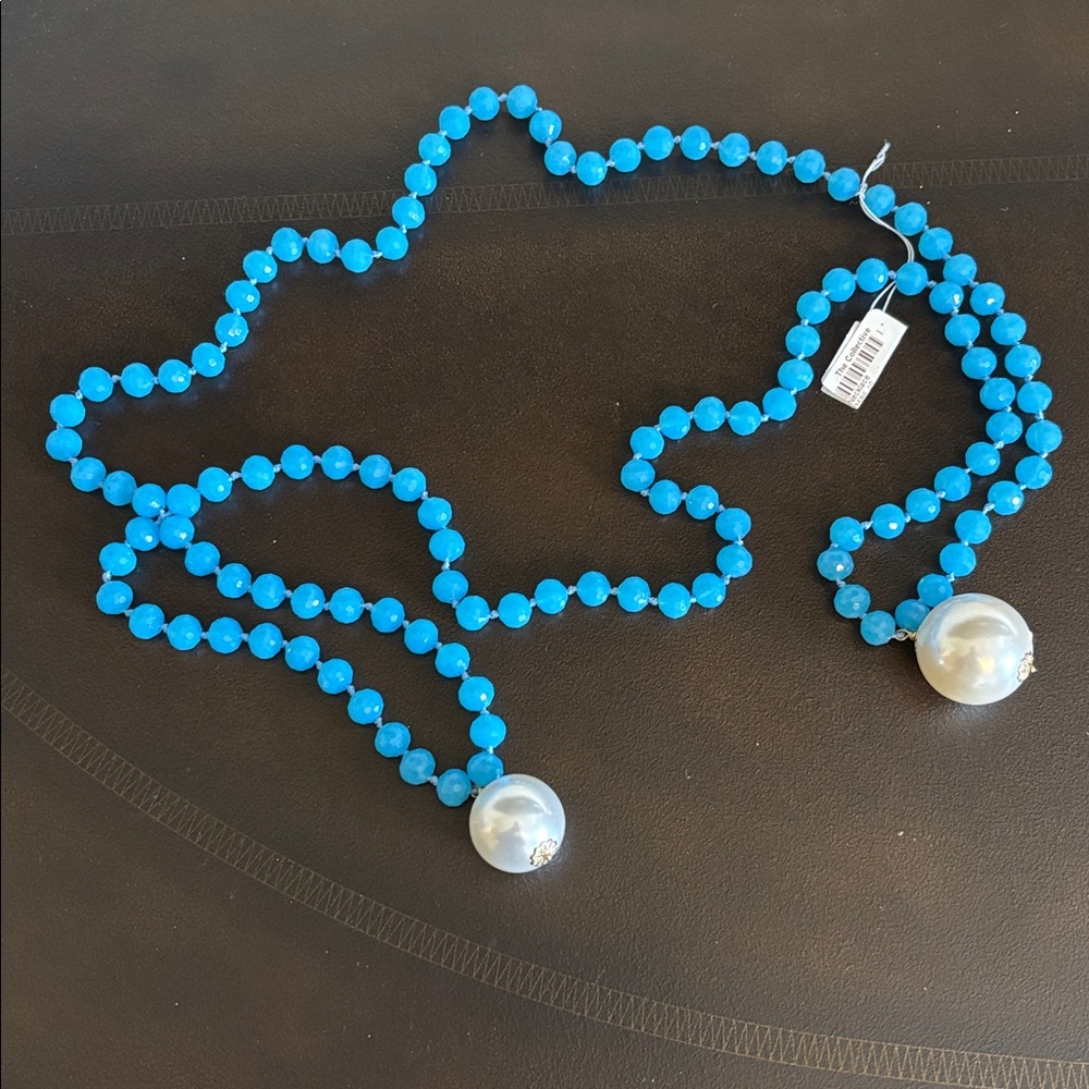 BERMUDA BLUE DOUBLE PEARL NECKLACE - Picture 6 of 6